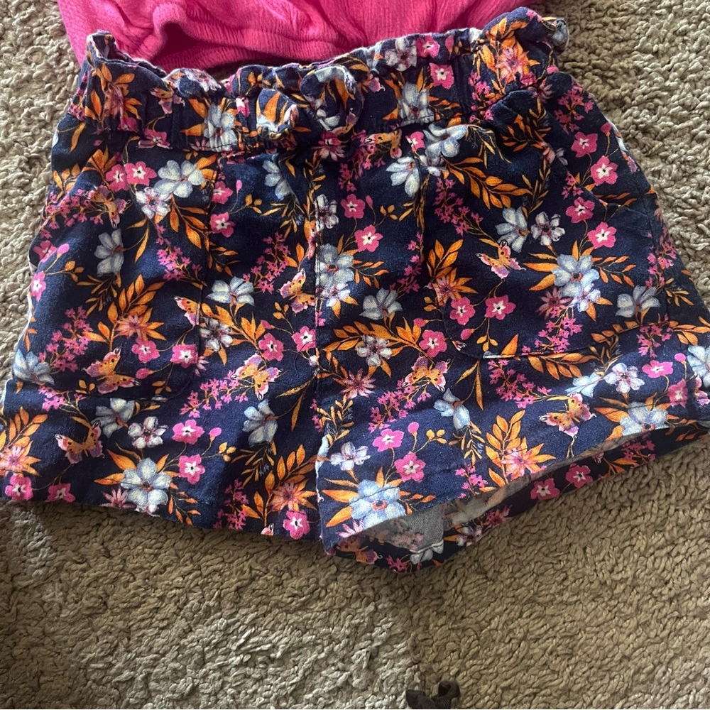 Lemon Kiss Fuchsia Ruffled Top - Picture 3 of 4